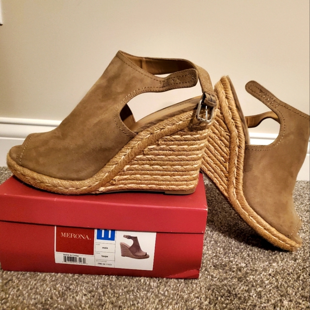 Merona wedge shoe